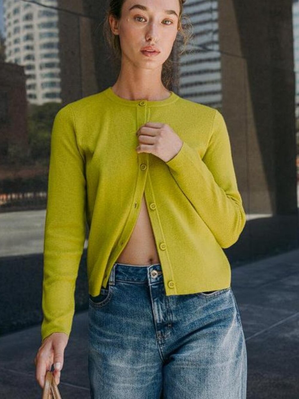 ZARA Women's Basic Cardigan with Buttons Size L in Light Pistachio